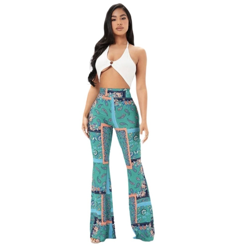 CM🩷 NWT! Large Floral Patchwork Flare Pants